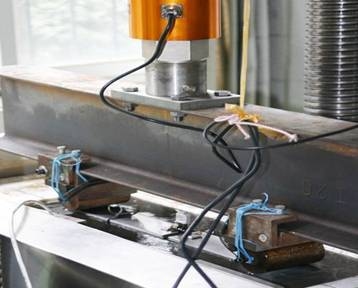 焊接接頭沖擊韌性測(cè)試方法，焊接接頭沖擊韌性測(cè)試方法，原理、步驟及影響因素詳解 行業(yè)新聞 第3張