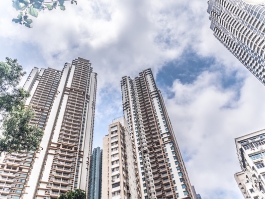 如何驗證開發(fā)商資質(zhì)，開發(fā)商資質(zhì)驗證指南，方法、要點與 行業(yè)新聞 第2張