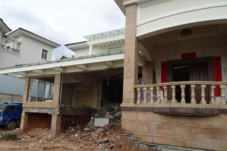 別墅加固施工隊伍選擇技巧，別墅加固，施工隊伍選擇的黃金法則，別墅加固施工隊伍選擇，技巧與黃金 行業(yè)新聞 第3張