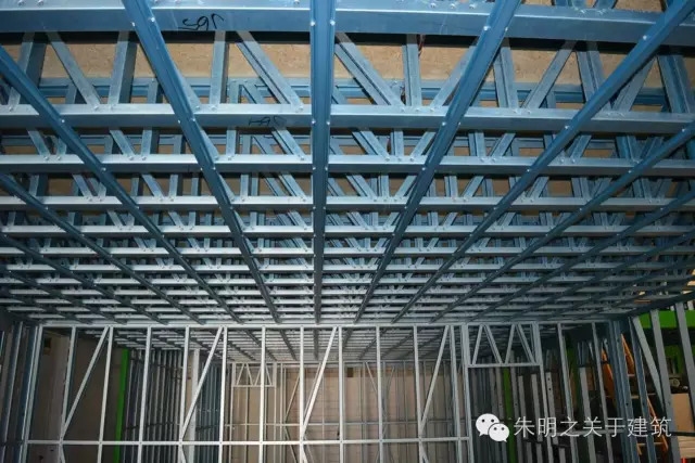 鋼梁加固施工安全管理案例，鋼梁加固施工，安全管理實例剖析 行業(yè)新聞 第3張