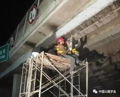 FRP加固技術(shù)在舊橋改造中的應(yīng)用，F(xiàn)RP加固技術(shù)助力舊橋改造，效果顯著 行業(yè)新聞 第3張