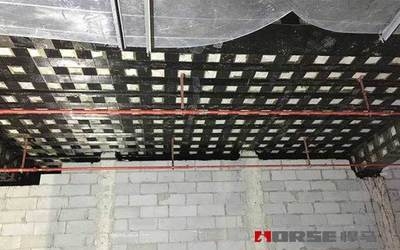 FRP材料在加固中的應(yīng)用案例，F(xiàn)RP材料在結(jié)構(gòu)加固中的實(shí)際應(yīng)用案例分析 行業(yè)新聞 第2張