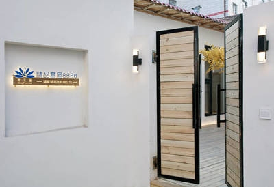 民宿大門裝修風(fēng)格，大門裝修風(fēng)格指南，打造獨(dú)特魅力的 行業(yè)新聞 第2張