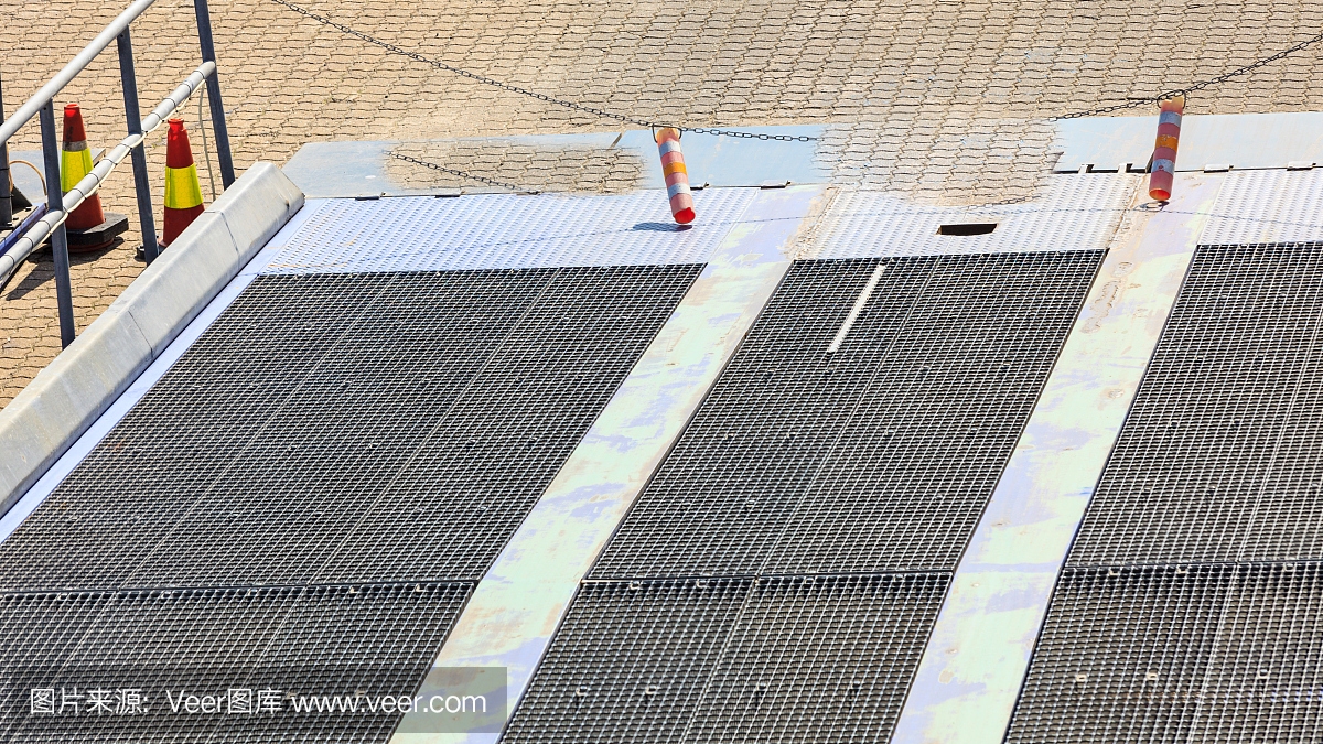 碼頭面板材料選擇標(biāo)準(zhǔn)，碼頭面板材料選擇標(biāo)準(zhǔn) 行業(yè)新聞 第3張