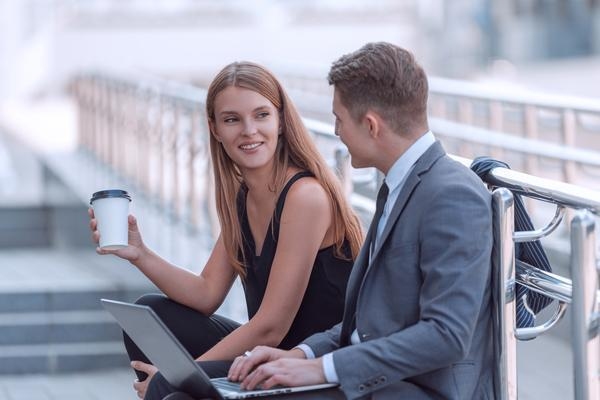 企業(yè)文化建設(shè)的關(guān)鍵因素，幾種不同風(fēng)格的標(biāo)題供你參考，你可以根據(jù)具體使用場(chǎng)景進(jìn)行選擇，，正式嚴(yán)謹(jǐn)風(fēng)，剖析企業(yè)文化建設(shè)的核心關(guān)鍵因素，突出價(jià)值風(fēng)，解鎖企業(yè)文化建設(shè)的關(guān)鍵制勝因素，引發(fā)思考風(fēng)，探尋，企業(yè)文化建設(shè)究竟有哪些關(guān)鍵因素 行業(yè)新聞 第2張