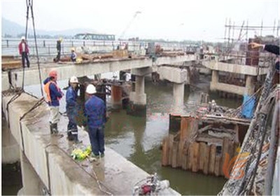 碼頭加固施工技術(shù)要點(diǎn)，幾種不同風(fēng)格的標(biāo)題供你參考，，聚焦碼頭加固施工，關(guān)鍵技術(shù)要點(diǎn)全解析，解鎖碼頭加固施工的核心要點(diǎn)與技術(shù)秘籍，深度剖析碼頭 行業(yè)新聞 第1張