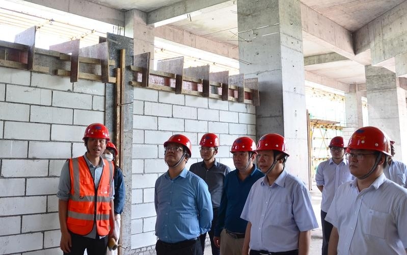 太倉(cāng)鋼結(jié)構(gòu)公司董事長(zhǎng)個(gè)人簡(jiǎn)歷(太倉(cāng)鋼結(jié)構(gòu)公司董事長(zhǎng)個(gè)人簡(jiǎn)歷公開(kāi)信息公開(kāi)信息) 行業(yè)新聞 第2張 太倉(cāng)鋼結(jié)構(gòu)公司董事長(zhǎng)個(gè)人簡(jiǎn)歷(太倉(cāng)鋼結(jié)構(gòu)公司董事長(zhǎng)個(gè)人簡(jiǎn)歷公開(kāi)信息公開(kāi)信息) 行業(yè)新聞 第2張