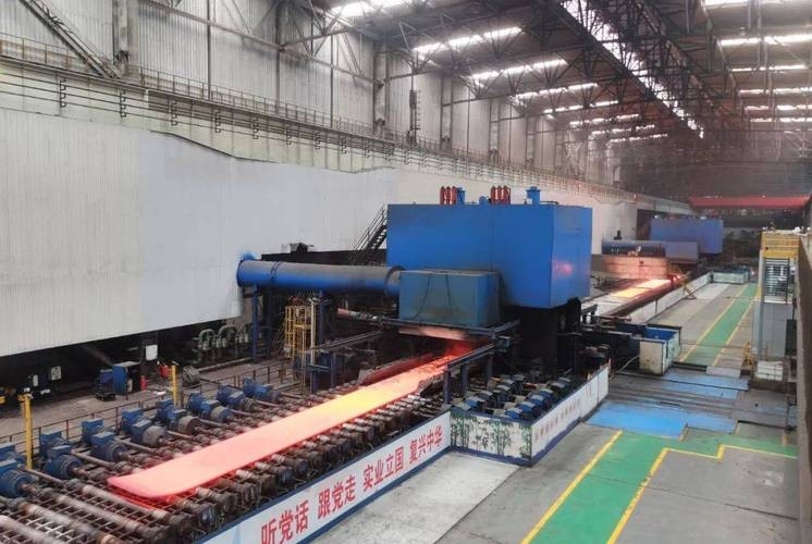 黃山鋼結(jié)構(gòu)董事長(zhǎng)是誰（黃山鋼結(jié)構(gòu)的董事長(zhǎng)是誰）