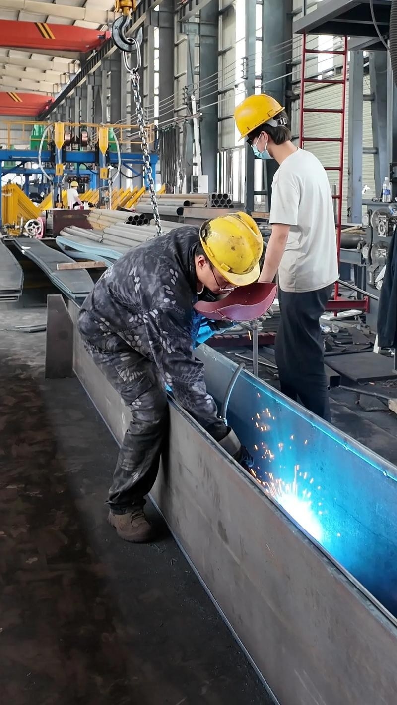 貴港鋼結(jié)構(gòu)公司老板個(gè)人簡(jiǎn)歷 行業(yè)新聞 第4張