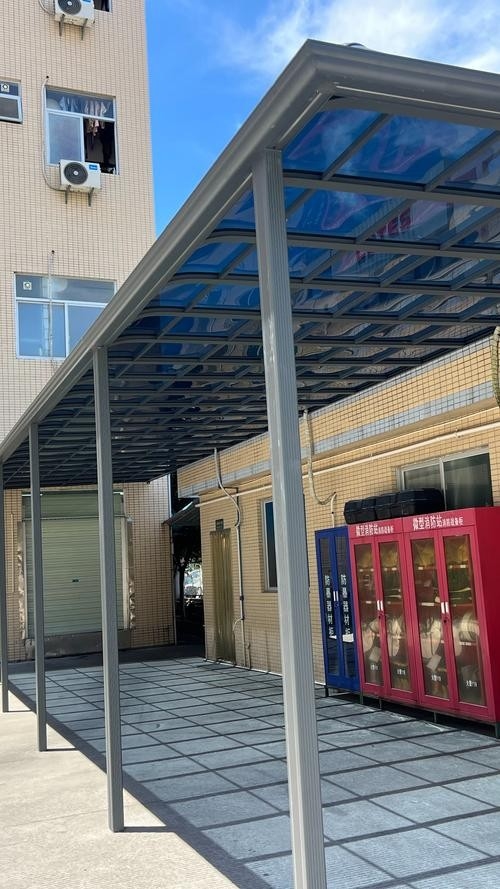 金華義烏鋼結(jié)構(gòu)雨棚（金華義烏地區(qū)鋼結(jié)構(gòu)雨棚的相關(guān)信息） 行業(yè)新聞 第1張