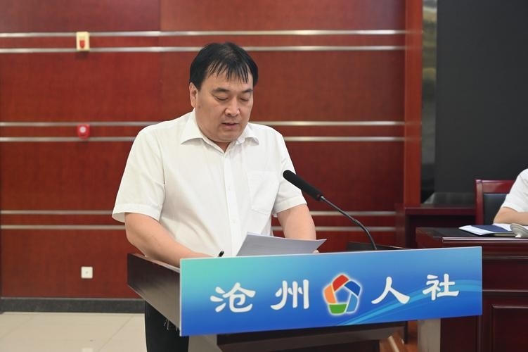 滄州鋼結(jié)構(gòu)公司董事長背景資料 行業(yè)新聞 第2張 滄州鋼結(jié)構(gòu)公司董事長背景資料 行業(yè)新聞 第2張