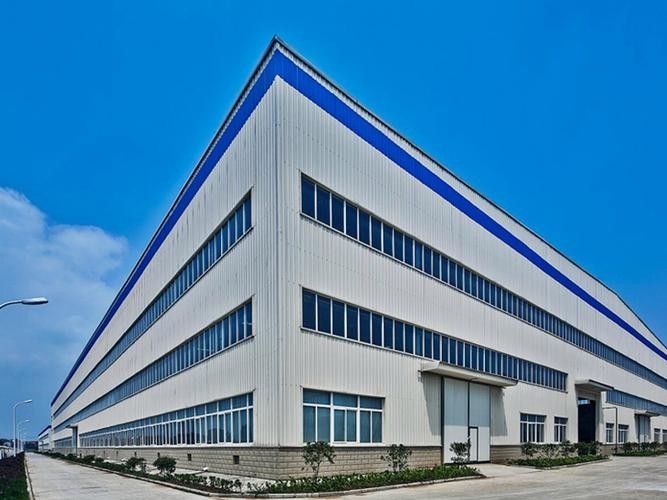 珠山鋼結(jié)構(gòu)公司董事長簡歷（盧立強(qiáng)董事長在珠山鋼結(jié)構(gòu)公司任職多久了？） 行業(yè)新聞 第1張