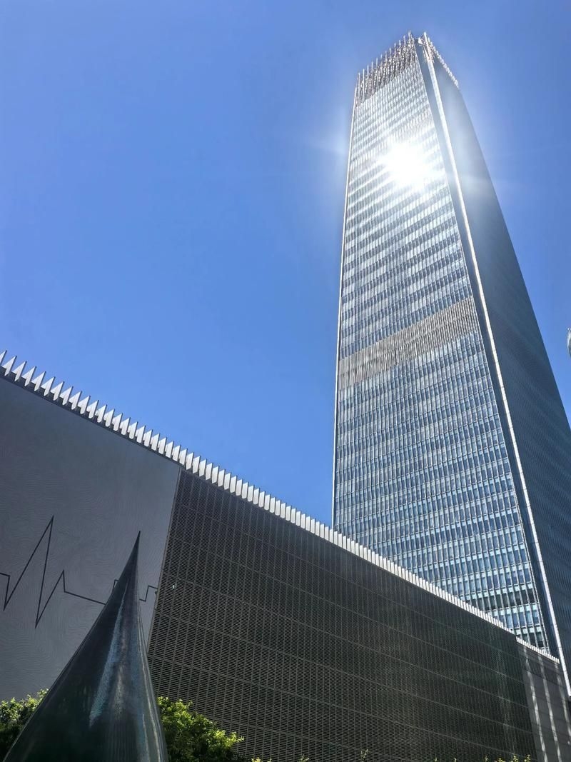 有哪些著名的鋼結(jié)構(gòu)玻璃幕墻案例？（有哪些著名的鋼結(jié)構(gòu)玻璃幕墻案例共參考1篇資料） 行業(yè)新聞 第2張