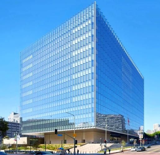有哪些著名的鋼結(jié)構(gòu)玻璃幕墻案例？（有哪些著名的鋼結(jié)構(gòu)玻璃幕墻案例共參考1篇資料） 行業(yè)新聞 第4張