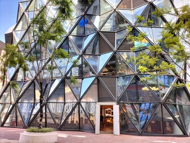 有哪些著名的鋼結(jié)構(gòu)玻璃幕墻案例？（有哪些著名的鋼結(jié)構(gòu)玻璃幕墻案例共參考1篇資料） 行業(yè)新聞 第5張