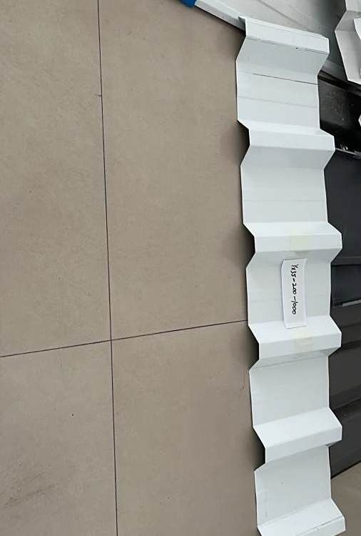 如何選擇適合的鋼結(jié)構(gòu)廠房外墻板？（如何選擇適合的鋼結(jié)構(gòu)廠房外墻板，關(guān)鍵看你具體需求） 行業(yè)新聞 第3張