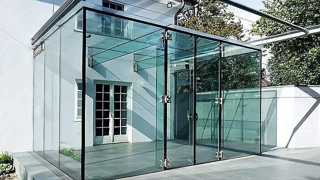 如何選擇適合的鋼結(jié)構(gòu)采光棚材料？ 行業(yè)新聞 第2張