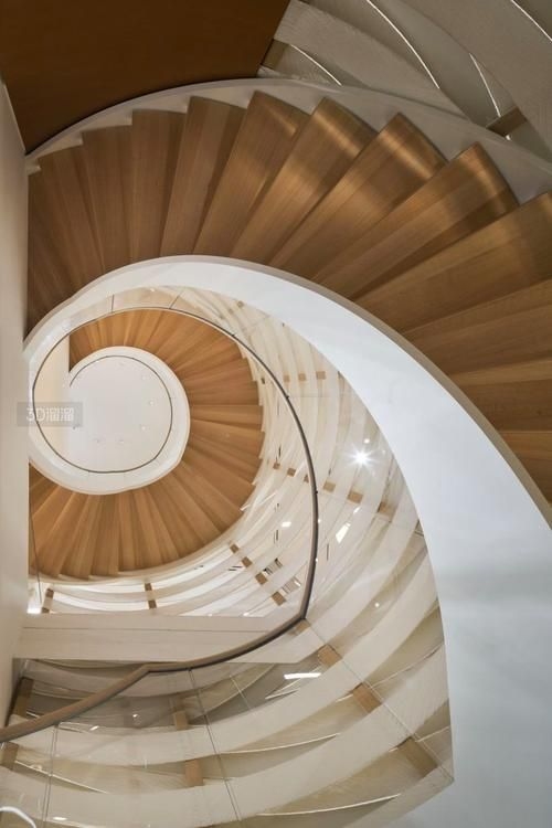 螺旋形樓梯設(shè)計(jì)案例分享 行業(yè)新聞 第24張 螺旋形樓梯設(shè)計(jì)案例分享 行業(yè)新聞 第24張
