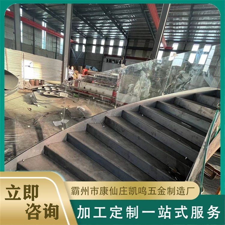 螺旋式樓梯的材質(zhì)有哪些選擇？（螺旋式樓梯材質(zhì)選擇挺多的，我來幫你梳理一下常見的幾種） 行業(yè)新聞 第2張