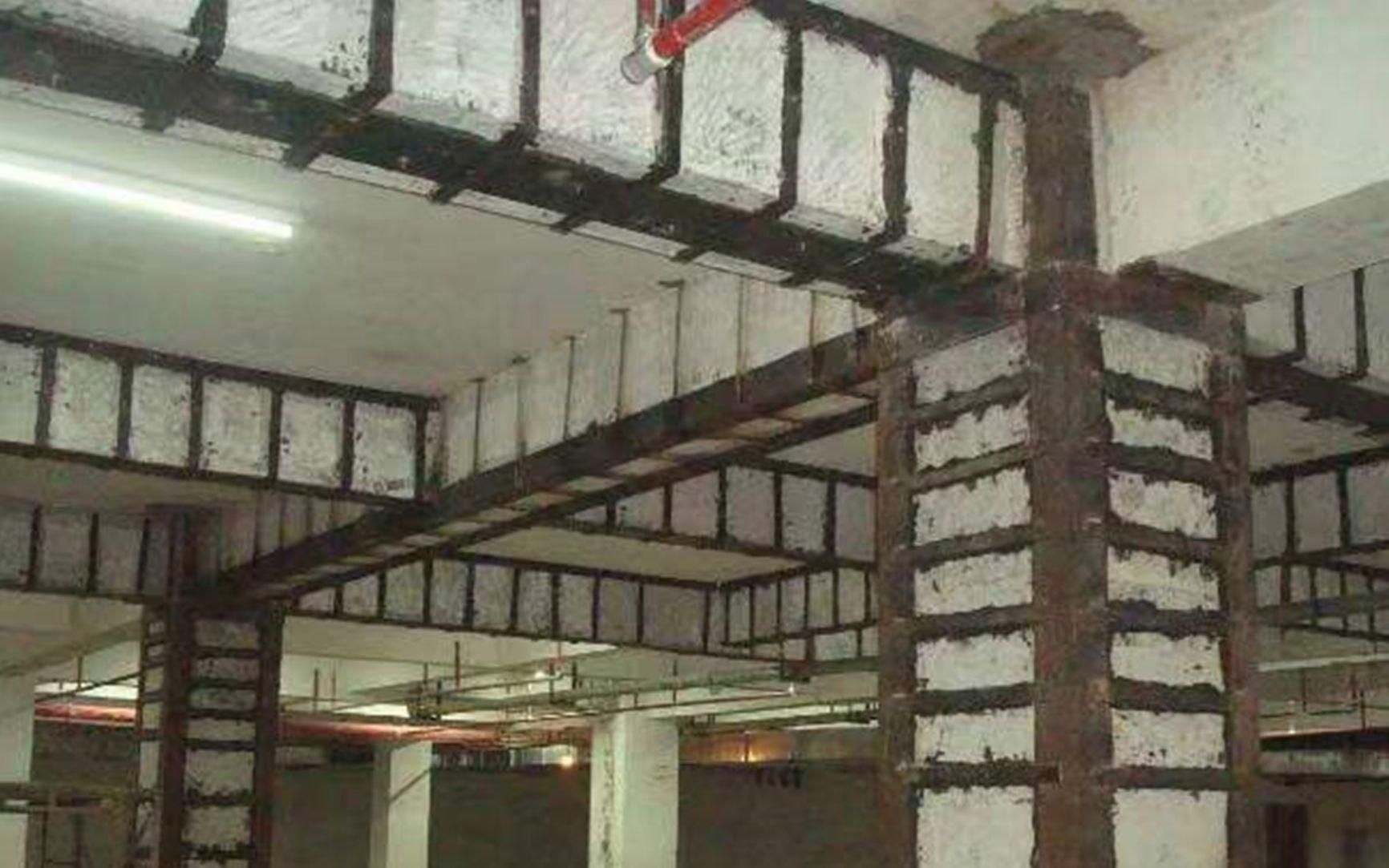 鋼梁加固混凝土板需要哪些材料？（鋼梁加固混凝土板需要哪些材料,）