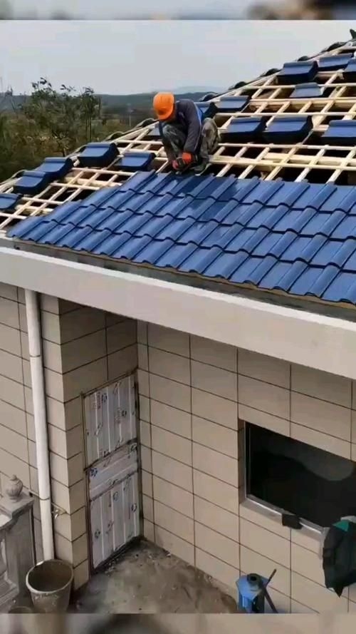 給我一些琉璃瓦制作圖片(琉璃瓦制作中哪個(gè)步驟最關(guān)鍵) 行業(yè)新聞 第2張 給我一些琉璃瓦制作圖片(琉璃瓦制作中哪個(gè)步驟最關(guān)鍵) 行業(yè)新聞 第2張