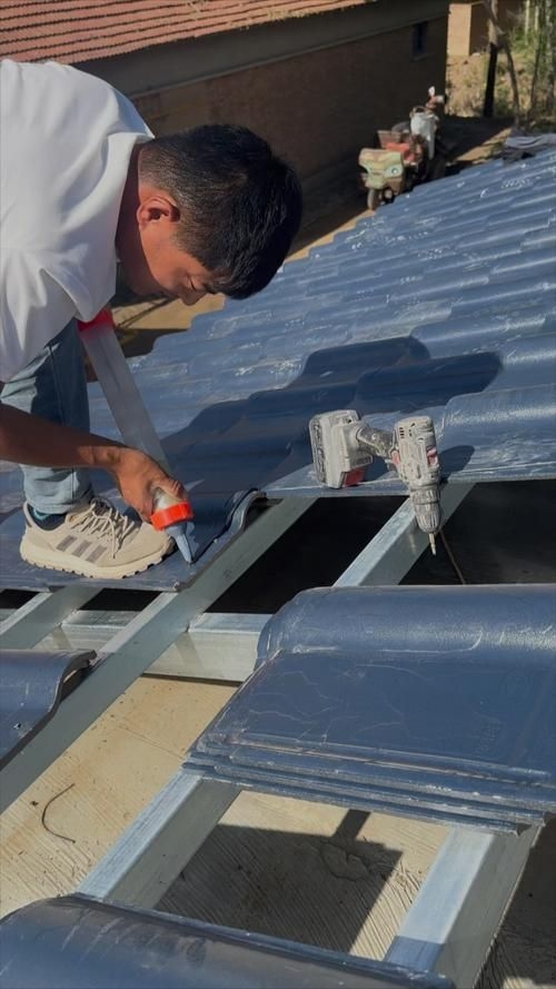 給我一些琉璃瓦制作圖片(琉璃瓦制作中哪個(gè)步驟最關(guān)鍵) 行業(yè)新聞 第11張 給我一些琉璃瓦制作圖片(琉璃瓦制作中哪個(gè)步驟最關(guān)鍵) 行業(yè)新聞 第11張