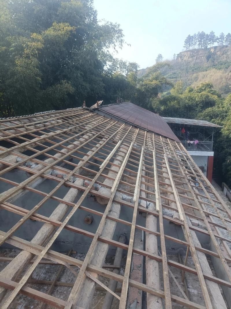 給我一些琉璃瓦制作圖片(琉璃瓦制作中哪個(gè)步驟最關(guān)鍵) 行業(yè)新聞 第14張 給我一些琉璃瓦制作圖片(琉璃瓦制作中哪個(gè)步驟最關(guān)鍵) 行業(yè)新聞 第14張