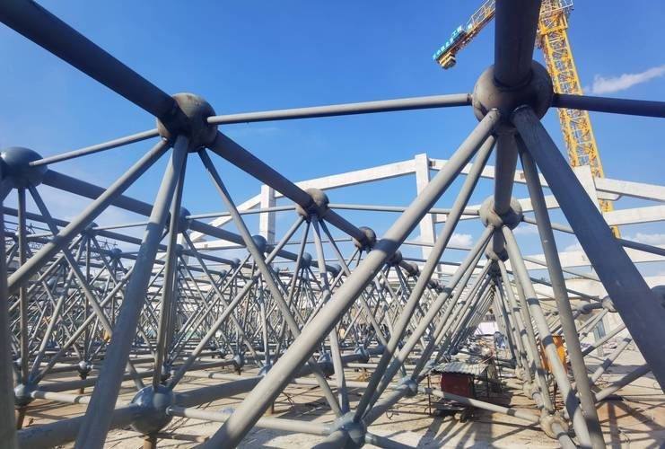 如何選擇專業(yè)的網(wǎng)架制作安裝公司？（如何選擇專業(yè)的網(wǎng)架制作安裝公司）