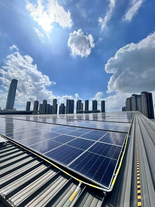 彩鋼瓦光伏安裝有哪些案例(彩鋼瓦光伏安裝有哪些案例,) 行業(yè)新聞 第11張 彩鋼瓦光伏安裝有哪些案例(彩鋼瓦光伏安裝有哪些案例,) 行業(yè)新聞 第11張