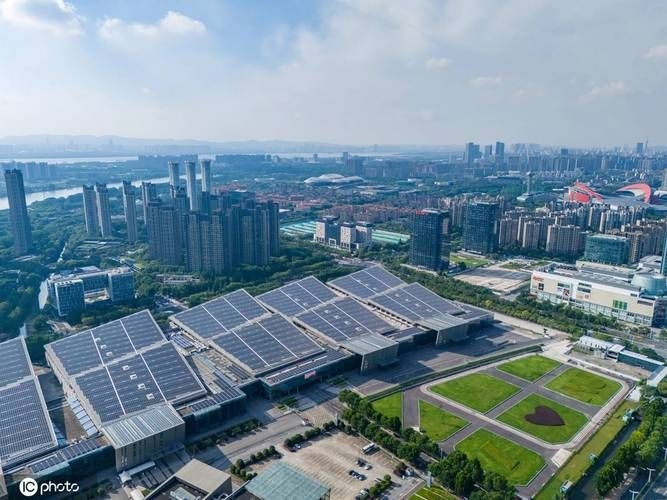 彩鋼瓦光伏安裝有哪些案例(彩鋼瓦光伏安裝有哪些案例,) 行業(yè)新聞 第16張 彩鋼瓦光伏安裝有哪些案例(彩鋼瓦光伏安裝有哪些案例,) 行業(yè)新聞 第16張