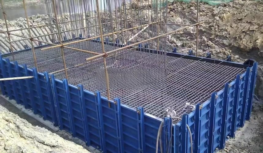 鋼模板圖片高清大圖（鋼模板圖片高清大圖共參考16篇資料,我?guī)湍阏伊艘恍╀撃０宓母咔鍒D片）