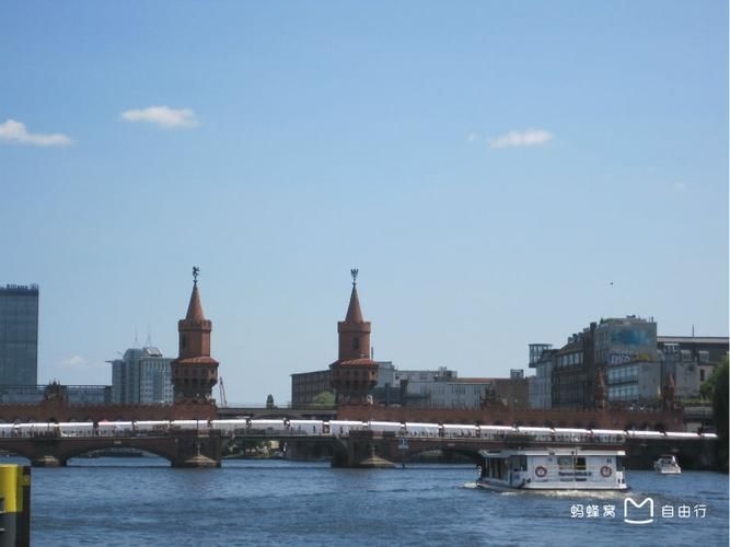 給我推薦一些經(jīng)典的鋼結(jié)構(gòu)景觀橋案例（給我推薦一些經(jīng)典的鋼結(jié)構(gòu)景觀橋案例,嘿，看來你對景觀橋很感興趣） 行業(yè)新聞 第16張