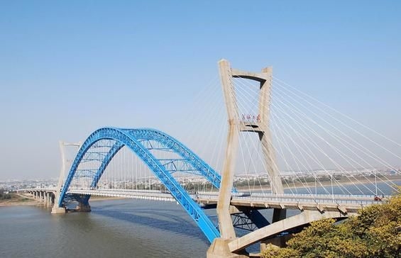 給我推薦一些經(jīng)典的橋梁鋼結(jié)構(gòu)案例（有聲書:橋梁鋼結(jié)構(gòu)） 行業(yè)新聞 第17張