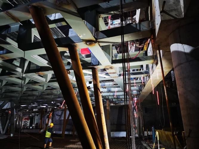 有哪些桁架施工案例可以參考？（有哪些桁架施工案例可以參考,我?guī)湍阏砹藥讉€(gè)典型的桁架施工案例） 行業(yè)新聞 第14張