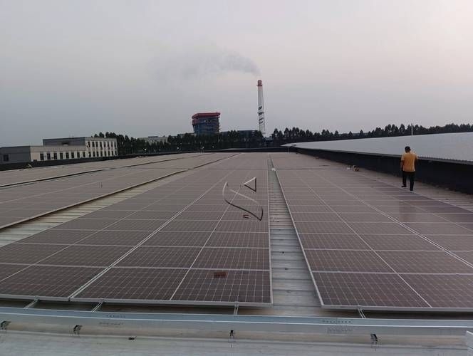 有哪些品牌提供彩鋼瓦光伏安裝服務(wù)？（百度愛(ài)采購(gòu)彩鋼瓦光伏安裝服務(wù)品牌對(duì)比要點(diǎn)） 行業(yè)新聞 第10張