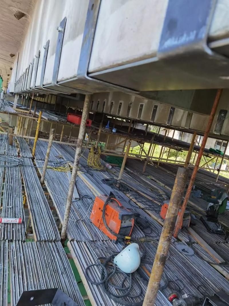 樓板粘貼鋼板加固的圖片(樓板粘貼鋼板加固的圖片共參考6篇資料) 行業(yè)新聞 第2張 樓板粘貼鋼板加固的圖片(樓板粘貼鋼板加固的圖片共參考6篇資料) 行業(yè)新聞 第2張