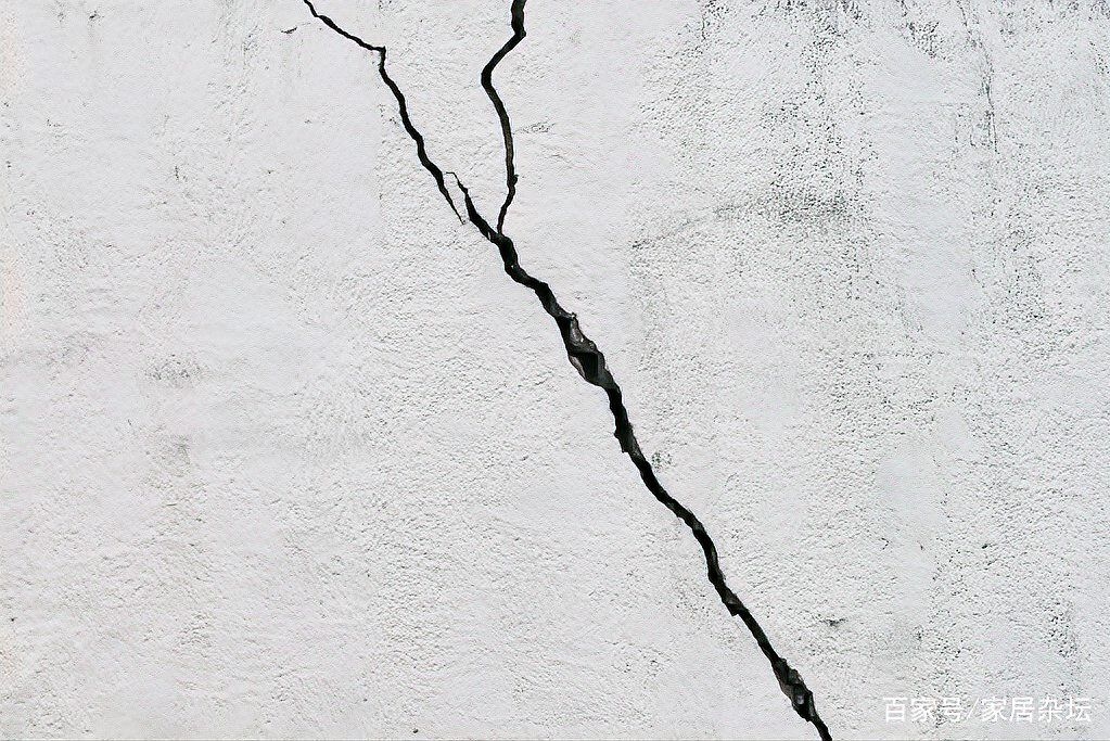 如何判斷房屋裂縫的嚴(yán)重程度？（如何判斷房屋裂縫的嚴(yán)重程度） 行業(yè)新聞 第10張