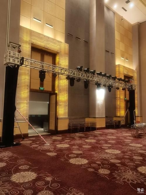 給我一些現(xiàn)代簡(jiǎn)約風(fēng)格的桁架設(shè)計(jì)效果圖(現(xiàn)代簡(jiǎn)約風(fēng)格桁架設(shè)計(jì)效果圖) 行業(yè)新聞 第7張 給我一些現(xiàn)代簡(jiǎn)約風(fēng)格的桁架設(shè)計(jì)效果圖(現(xiàn)代簡(jiǎn)約風(fēng)格桁架設(shè)計(jì)效果圖) 行業(yè)新聞 第7張