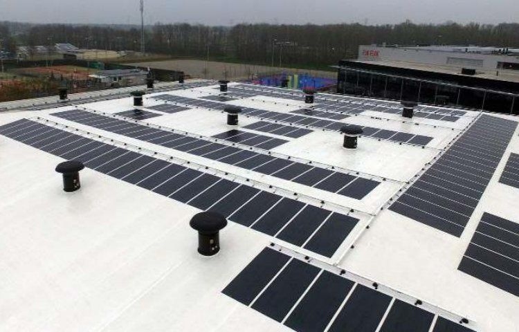 有哪些適合彩鋼瓦屋頂?shù)墓夥M件類型？（彩鋼瓦屋頂光伏組件安裝教程全民小視頻全民小視頻） 行業(yè)新聞 第1張