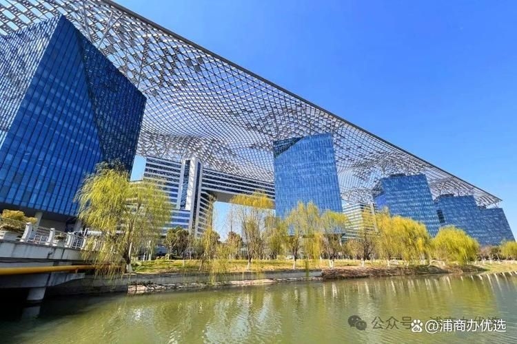 有哪些知名的鋼結(jié)構(gòu)長廊案例？（有哪些知名的鋼結(jié)構(gòu)長廊案例?） 行業(yè)新聞 第8張