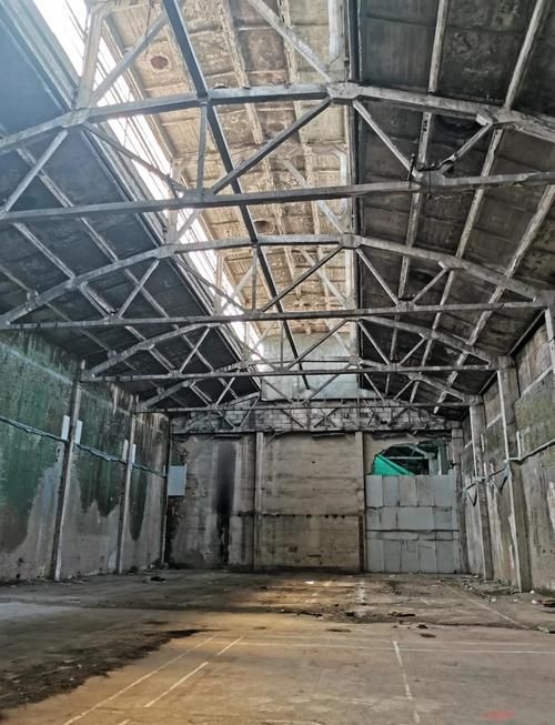 如何降低鋼結(jié)構(gòu)廠房更換費(fèi)用（降低鋼結(jié)構(gòu)廠房更換費(fèi)用）