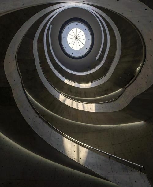 給我一些螺旋樓梯的設(shè)計(jì)案例（北京螺旋樓梯設(shè)計(jì)案例詳解螺旋樓梯設(shè)計(jì)案例詳解） 行業(yè)新聞 第6張