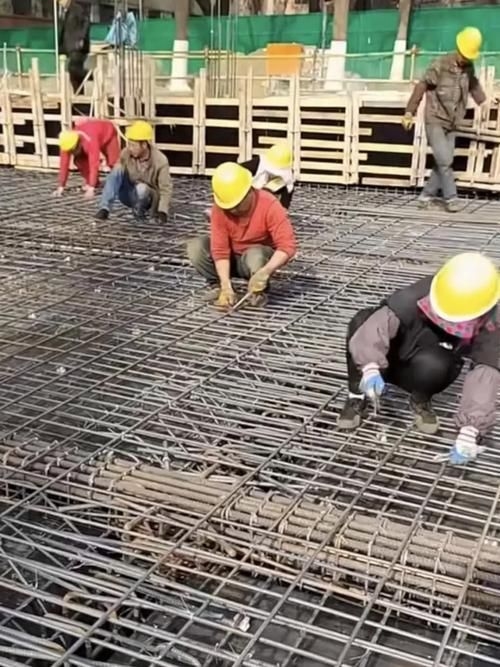 有哪些常見的鋼筋綁扎錯誤？（混凝土結構施工中常見的鋼筋綁扎錯誤詳解（1000字和配圖）） 行業(yè)新聞 第3張