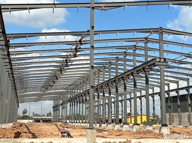 如何降低加油站鋼結(jié)構(gòu)罩棚的造價？（如何降低加油站鋼結(jié)構(gòu)罩棚造價） 行業(yè)新聞 第2張