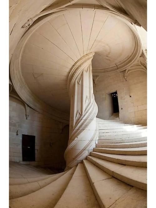 給我一些螺旋式樓梯的圖片（給我一些螺旋式樓梯的圖片,展開,又稱旋轉(zhuǎn)樓梯，） 行業(yè)新聞 第24張