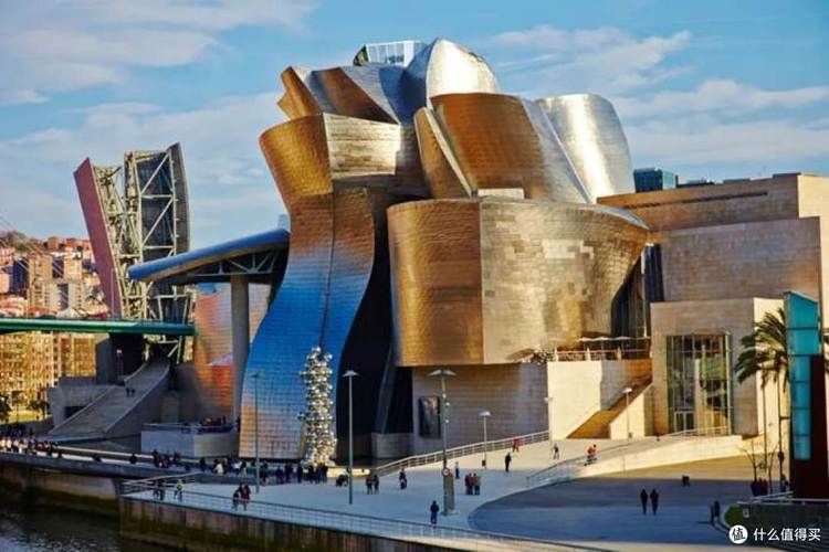 有哪些著名的異形鋼結(jié)構(gòu)案例？（全球范圍內(nèi)最具代表性的異形鋼結(jié)構(gòu)建筑案例詳解） 行業(yè)新聞 第11張