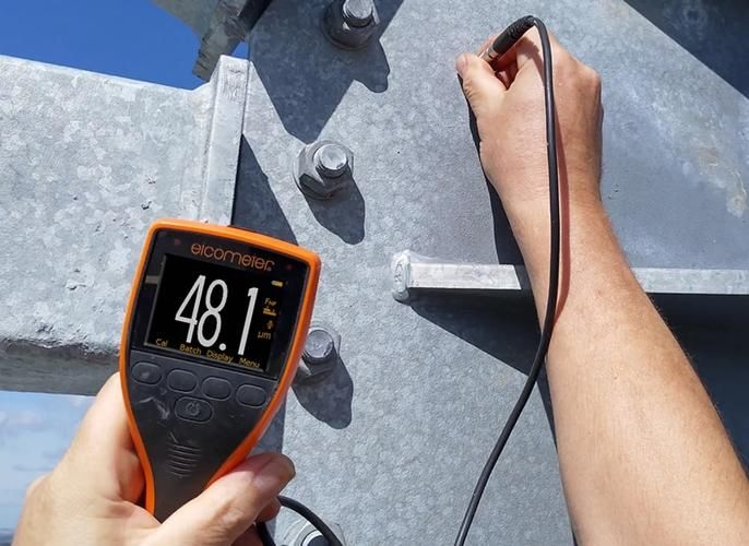 鋼結(jié)構(gòu)雨棚的維護(hù)保養(yǎng)有哪些（鋼結(jié)構(gòu)雨棚的維護(hù)保養(yǎng)有哪些,用戶要求詳解） 行業(yè)新聞 第2張