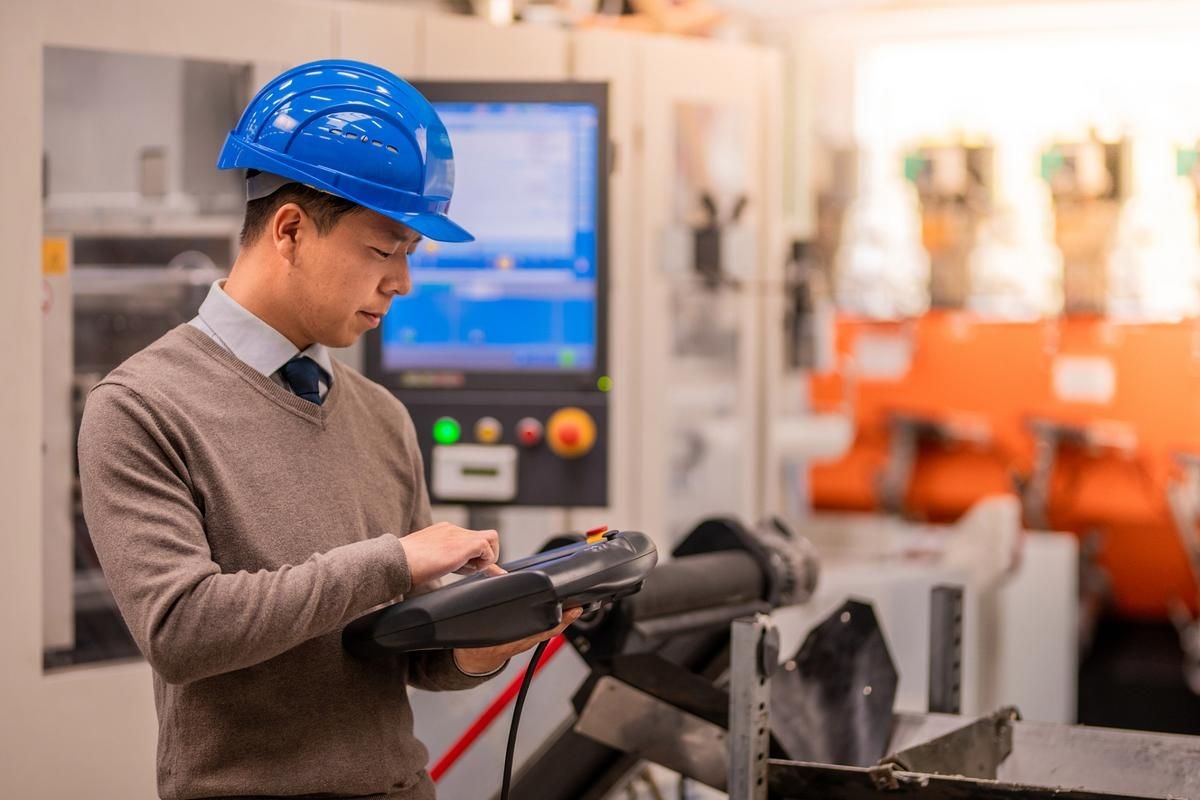 技術(shù)員和詳圖員哪個更穩(wěn)定（技術(shù)員和詳圖員與詳圖員哪個更穩(wěn)定性與可信用戶要求） 行業(yè)新聞 第1張