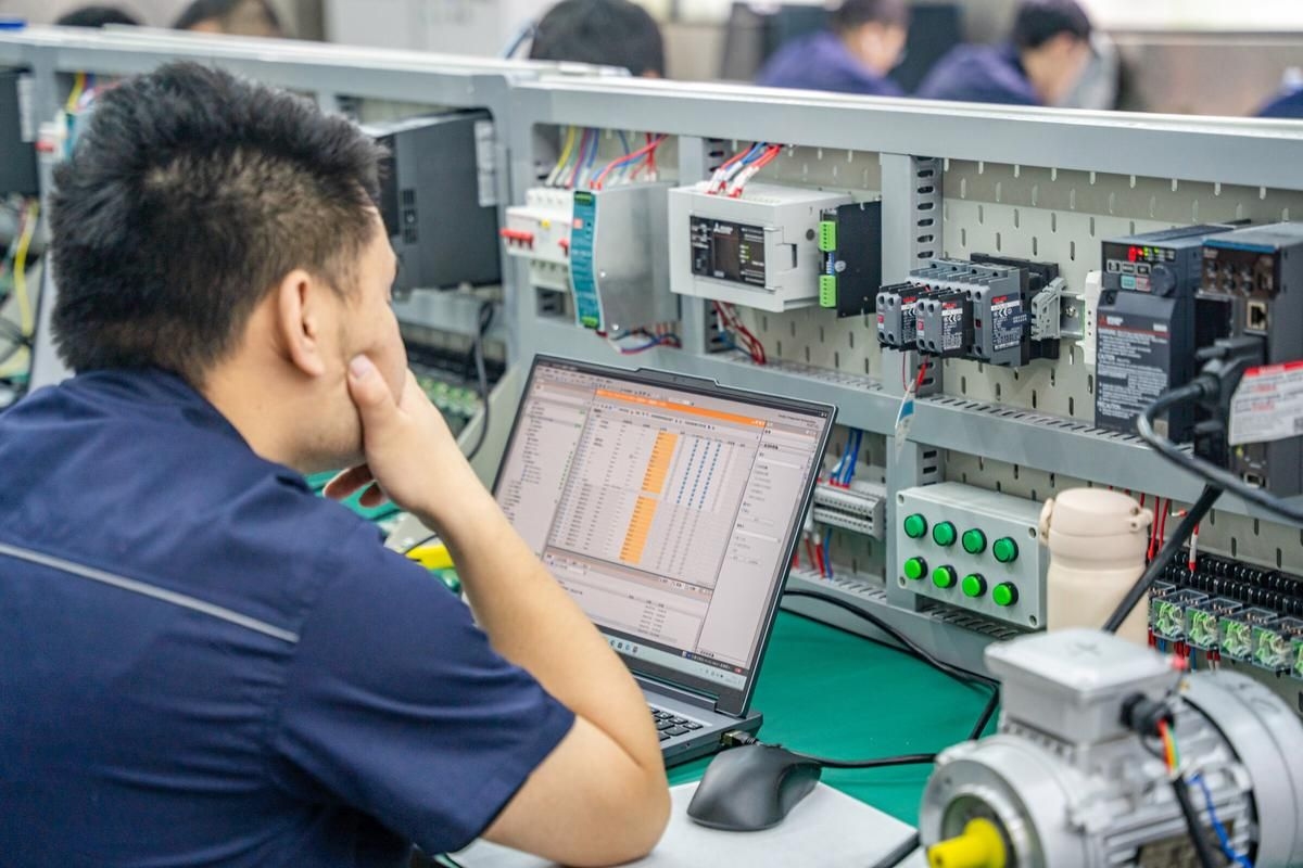 技術(shù)員和詳圖員哪個更穩(wěn)定（技術(shù)員和詳圖員與詳圖員哪個更穩(wěn)定性與可信用戶要求） 行業(yè)新聞 第2張