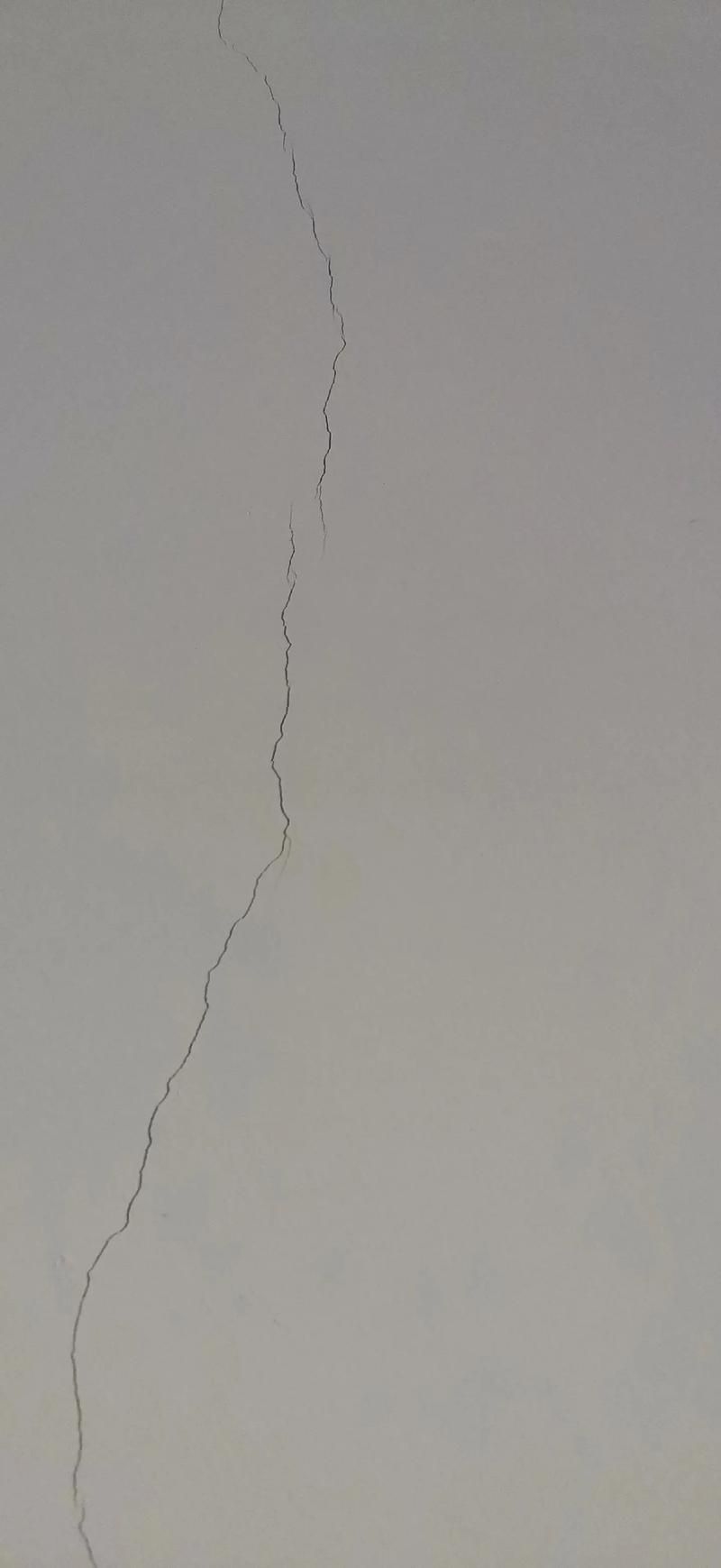 如何判斷房屋是否需要加固？（北京地區(qū)老舊建筑結(jié)構(gòu)安全性判斷房屋是否需要加固） 行業(yè)新聞 第1張